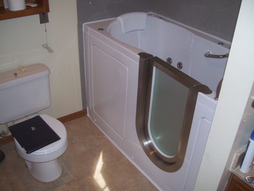 Photo: Walk-In Tub by Accessibility Remodeling